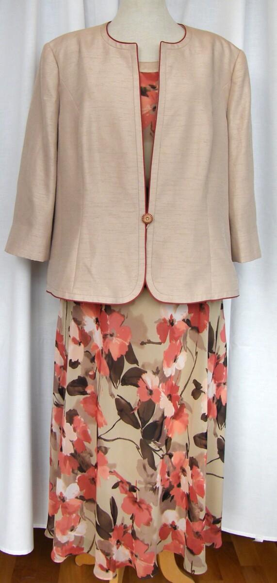 OLD GOLD RANGE GOLD CHIFFON TERACOTTA FLORAL PRINT SKIRT & TOP MATCHING  GOLD  SHANTUNG  JACKET EDGED IN TERACOTTA