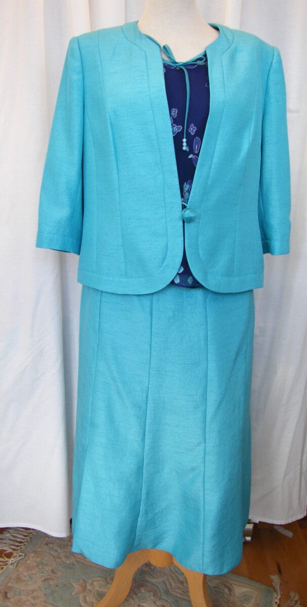 ANTIGUA RANGE SPA BLUE SHANTUNG  JACKET & SKIRT ANTIGUA BLUE CHIFFON 54% SILK DEVORE SKIRT & TOP ABSTRACT PRINT,