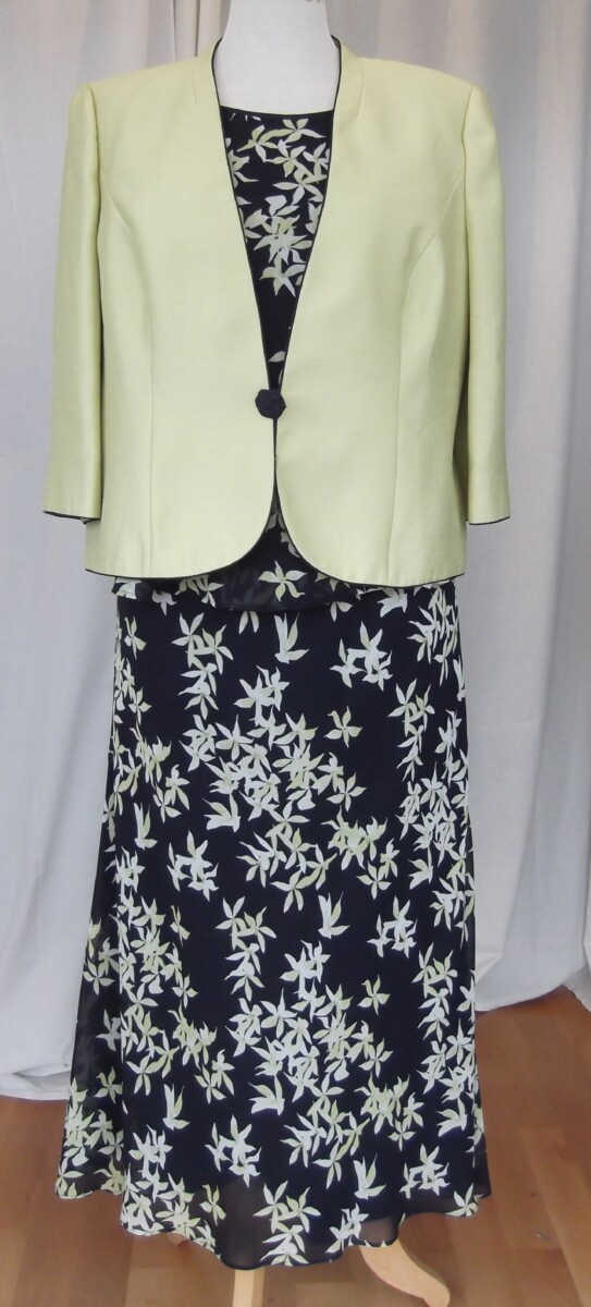BRIGHT & BREEZY RANGE NAVY CREPE CHIFFON SKIRT & TOP  LIME ZEST STAR PRINT &  LIME ZEST WOVEN JACKET WITH NAVY PIPEING