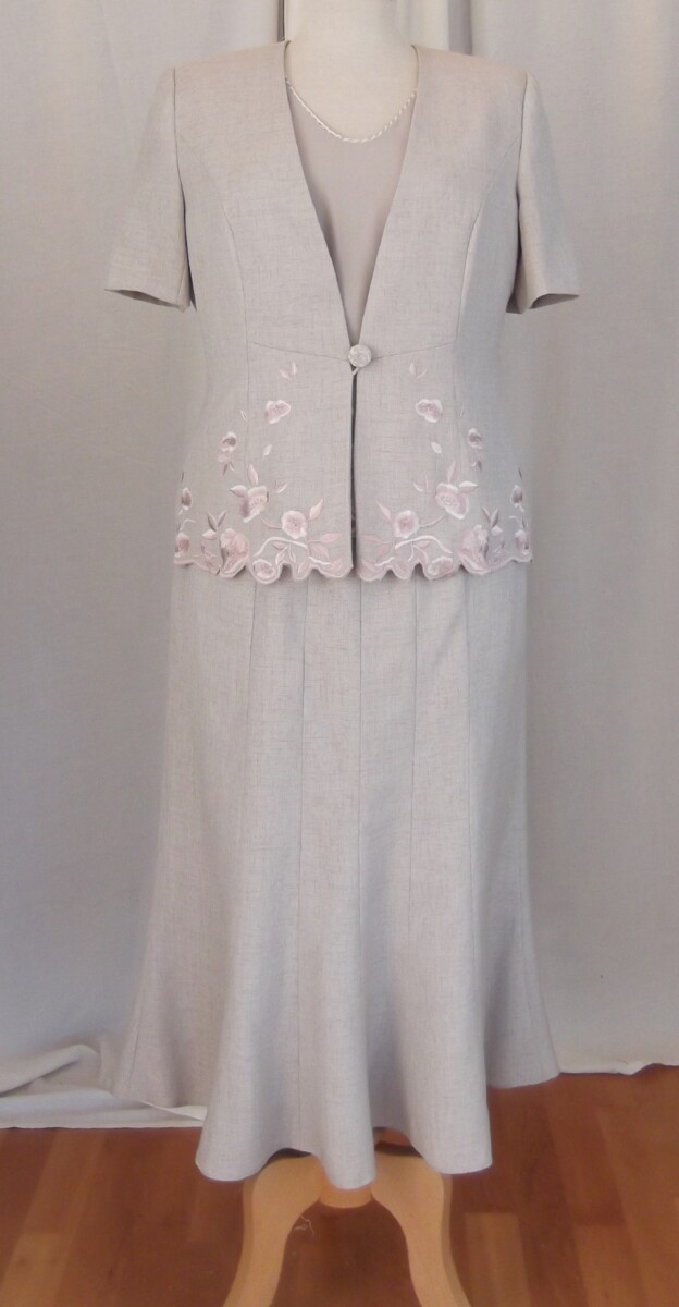 2 in one HESSIAN RANGE SILVER GREY LINEN LOOK SKIRT & TOP PINK EMBROIDERY ;  MATCHING SILVER GREY LINEN LOOK JACKET WITH PINK EMBROIDERY ABOVE SCALLOPED HEMLINE & SILVER GREY LINEN LOOK SKIRT