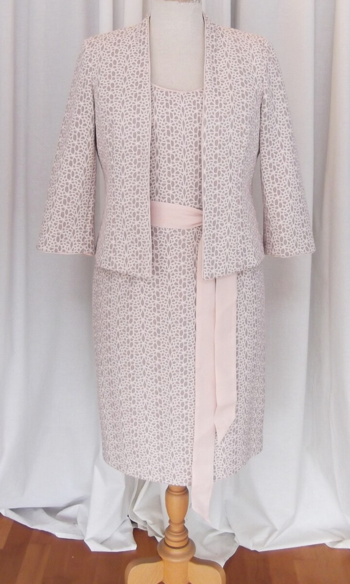 JACQUES VERT COLLECTION BLUSH PINK  JACQUARD WEAVE SHIFT DRESS  &amp JACKET CRACKED ICE WEAVE OPTIONAL CHIFFON SASH