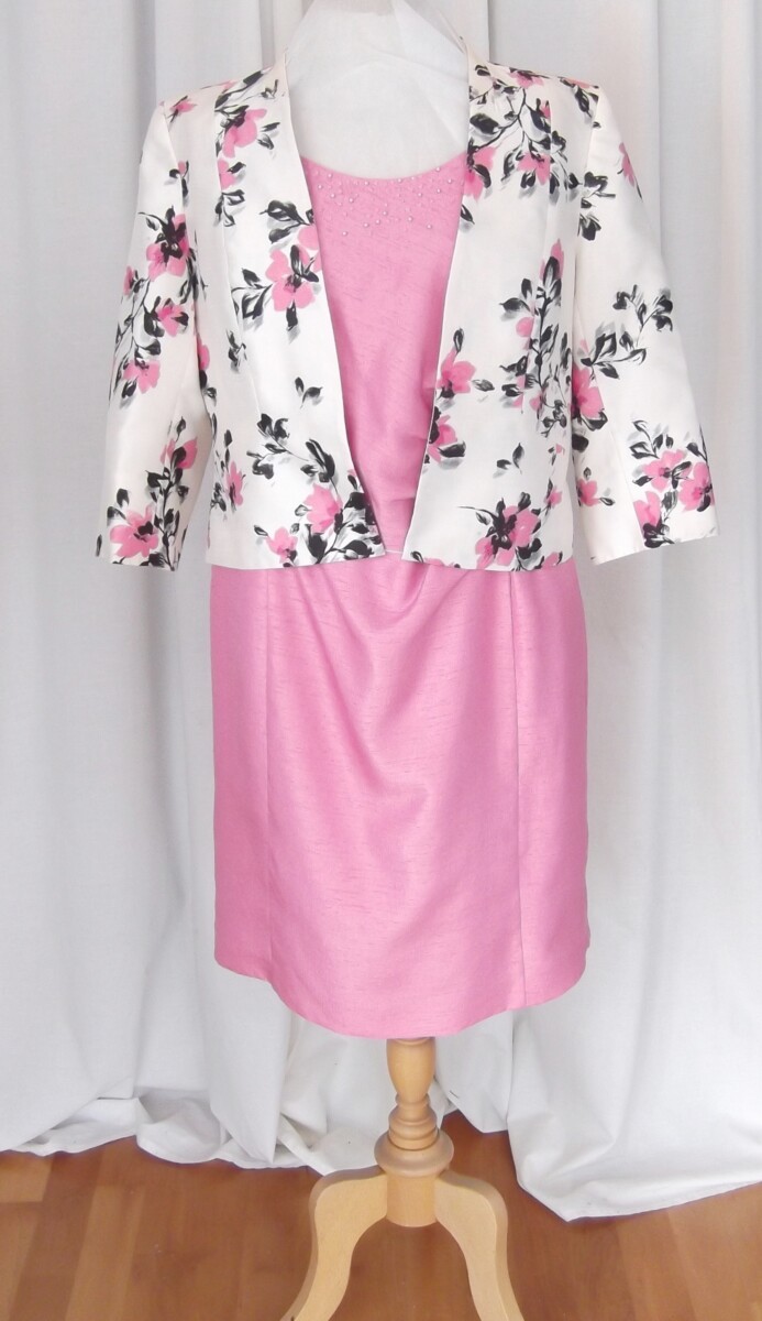PETITE RANGE CLOVER PINK SHANTUNG SHIFT DRESS BEAD EMBELISHED &MATCHING  PETITE  IVORY SHANTUNG JACKET CLOVER PINK FLORAL PRINT
