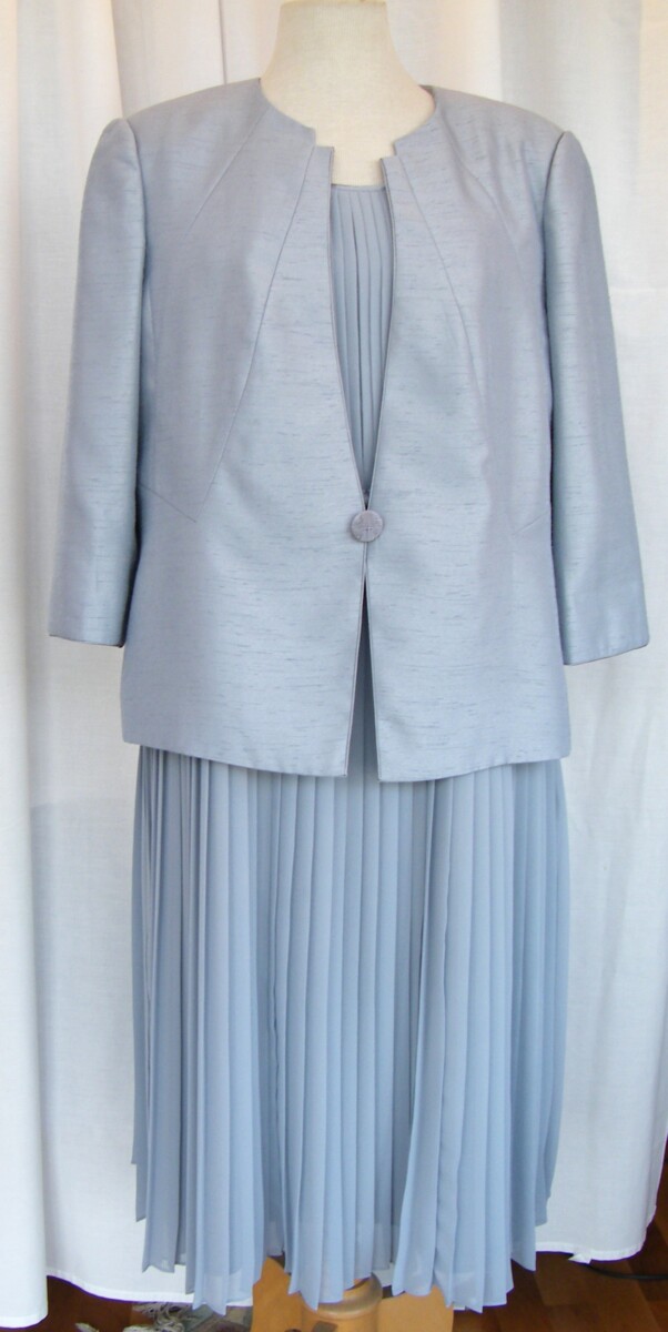 APPLE & ZINC RANGE ZINC GREY PLEATED DRESS & MATCHING  ZINC GREY SHANTUNG JACKET LINED IN APPLE GREEN