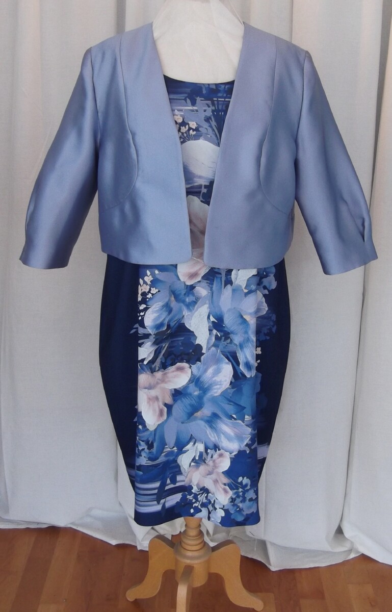 JACQUES VERT COLLECTION NAVY CREPE DRESS IN MULTI BLUES & PINK PLACEMENT PRINT MATCHING SILVER BLUE JACQUARD SHANTUNGJACKET